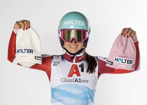 HOLTER ist neuer Kopfsponsor von ÖSV Slalom-Ass Chiara Mair
